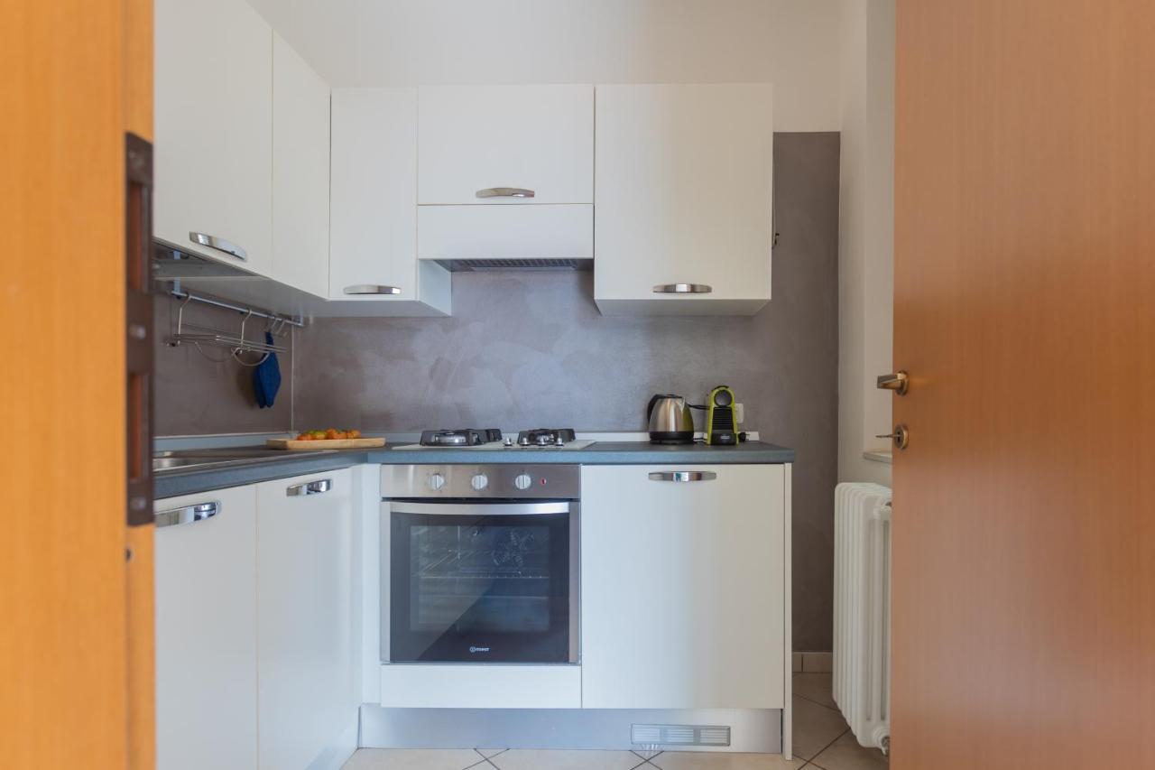 Blue Bliss Apartment By Rent All Como Colonno Exterior photo
